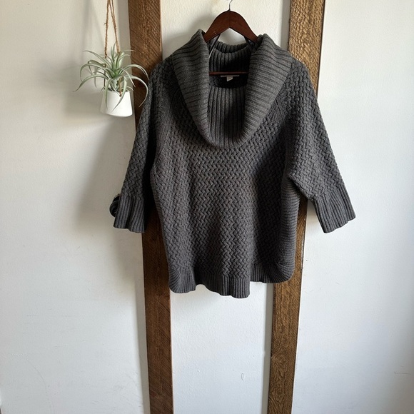 Dress Barn Plus Women’s Gray Cowl Neck Acrylic Knit Sweater Pullover Size 1X - Picture 4 of 11